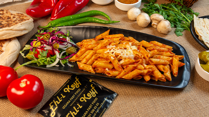 Napolitane Soslu Makarna