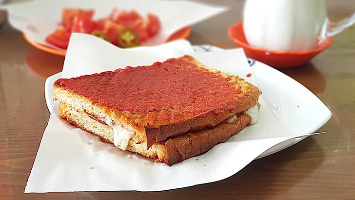 Salçalı Tost